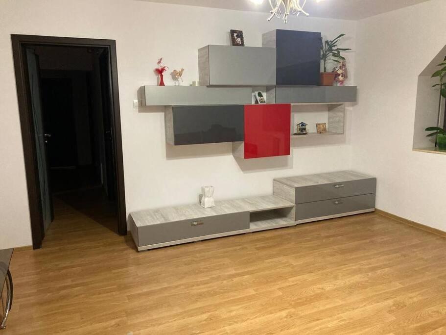 Apartament 3 Camere De Inchiriat Craiova Exterior foto